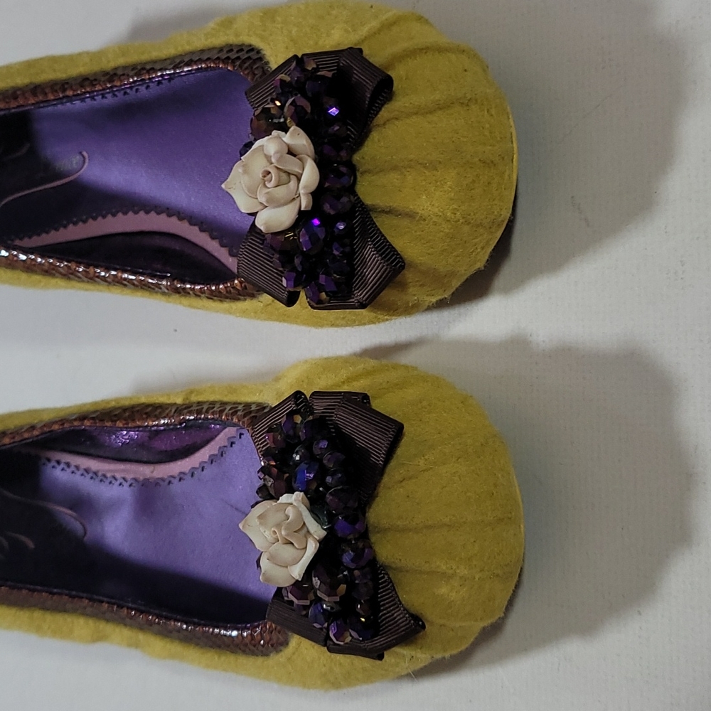 Poetic License Notice Me Embellished Kitten Heel size 8